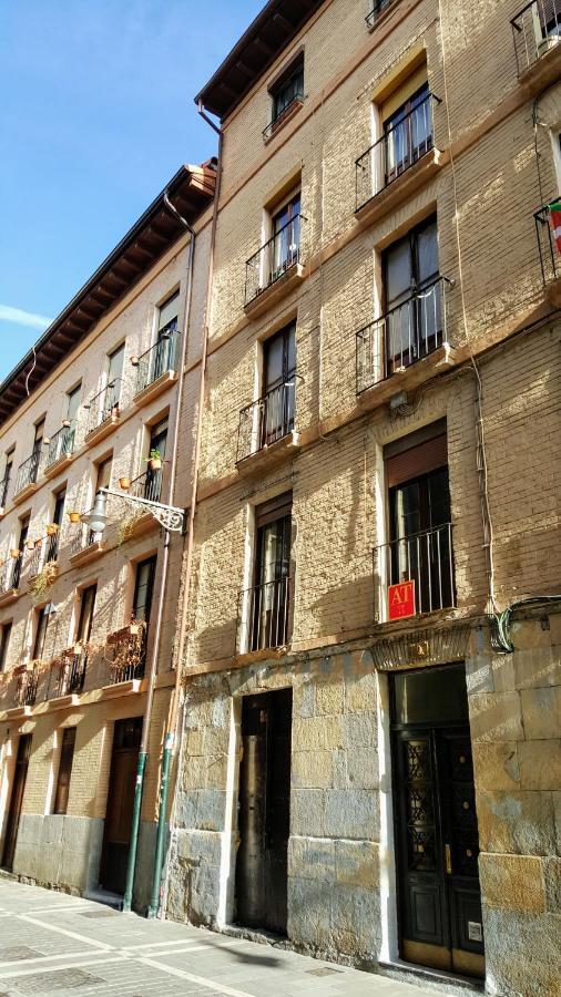 Ferienwohnung At Compania 100 M2 2 Wc Pamplona Exterior foto